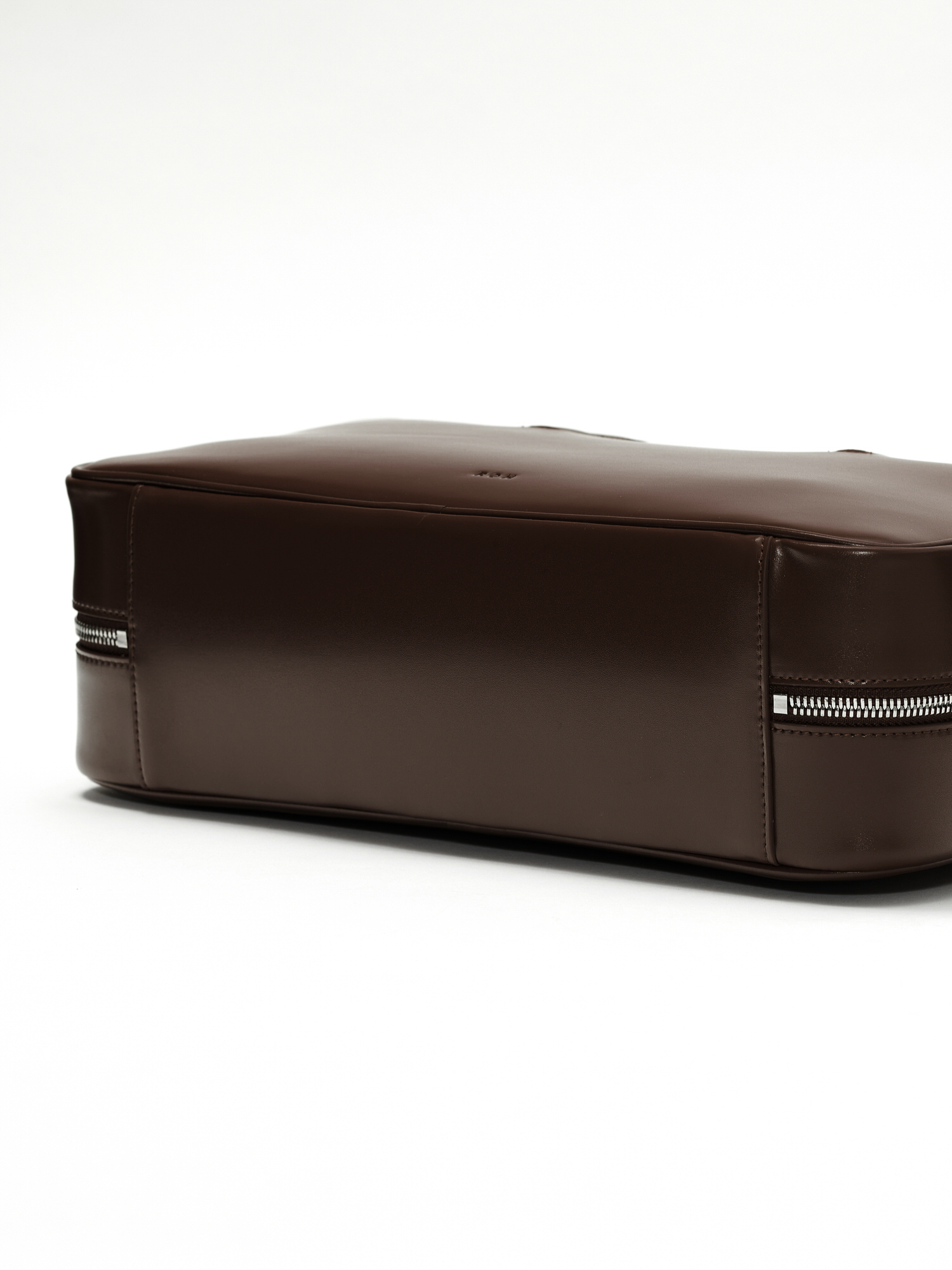 ◆ROH SEOUL◆ Tin square tote bag Glossy brownie brown RLL23 ROH SEOUL STORE - Large Tin square tote bag Glossy brownie