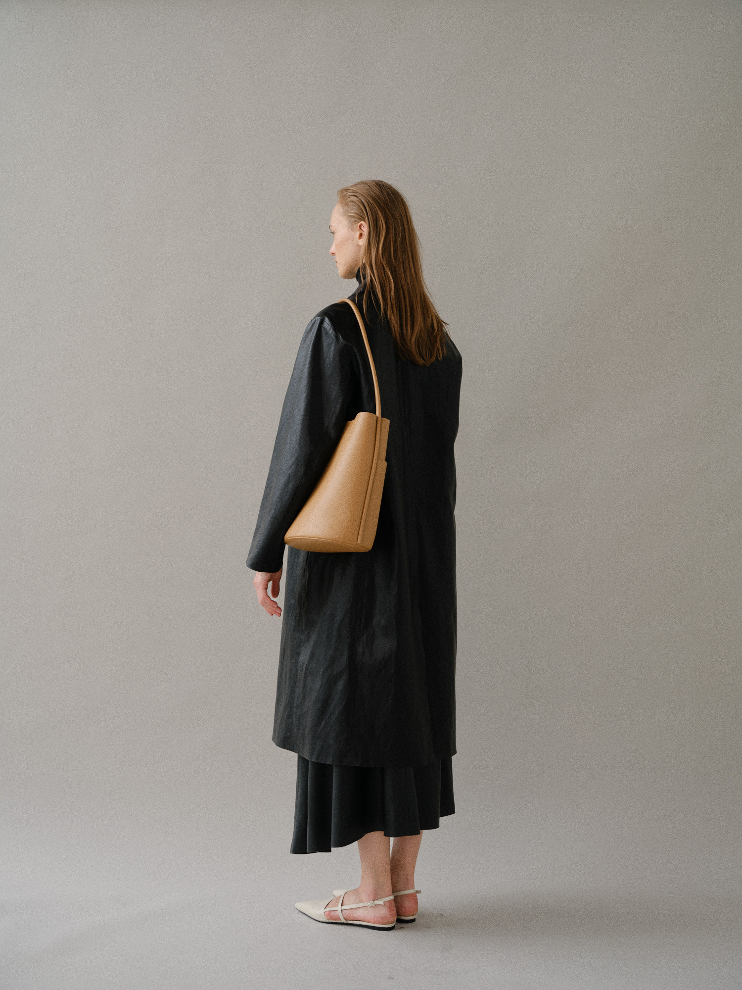 ROH SEOUL STORE - Medium Mug shoulder bag Yellow ochre - ROH ROH SEOUL STORE - Medium Mug shoulder bag Yellow ochre - ROH