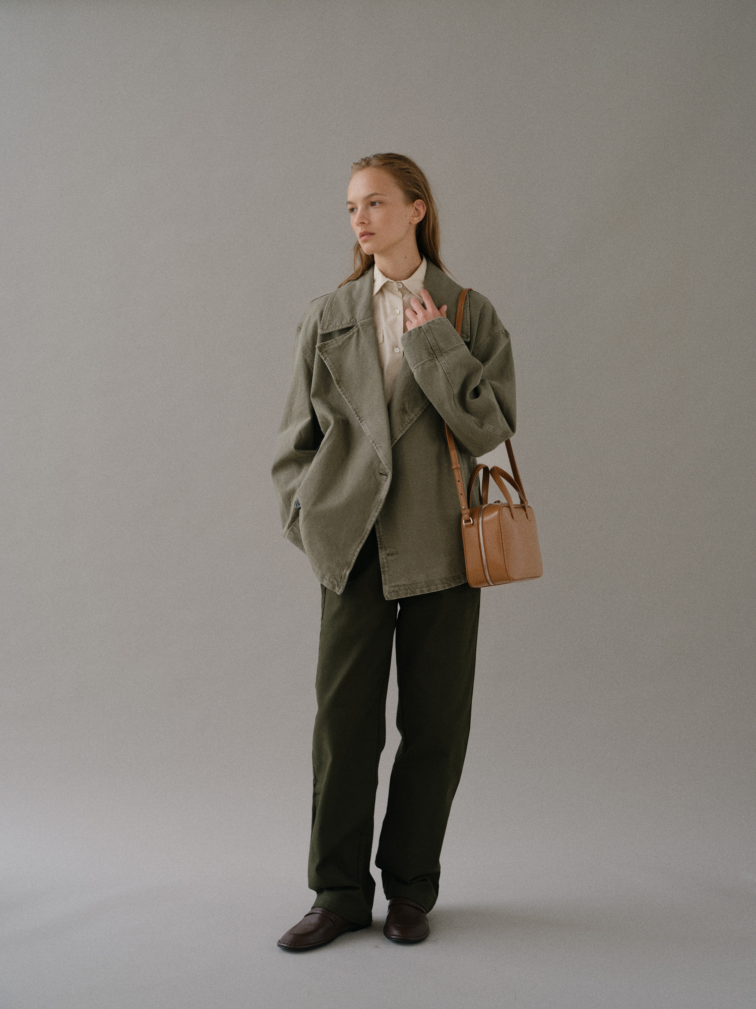 ROH SEOUL STORE - Medium Tin square tote bag Glossy caramel