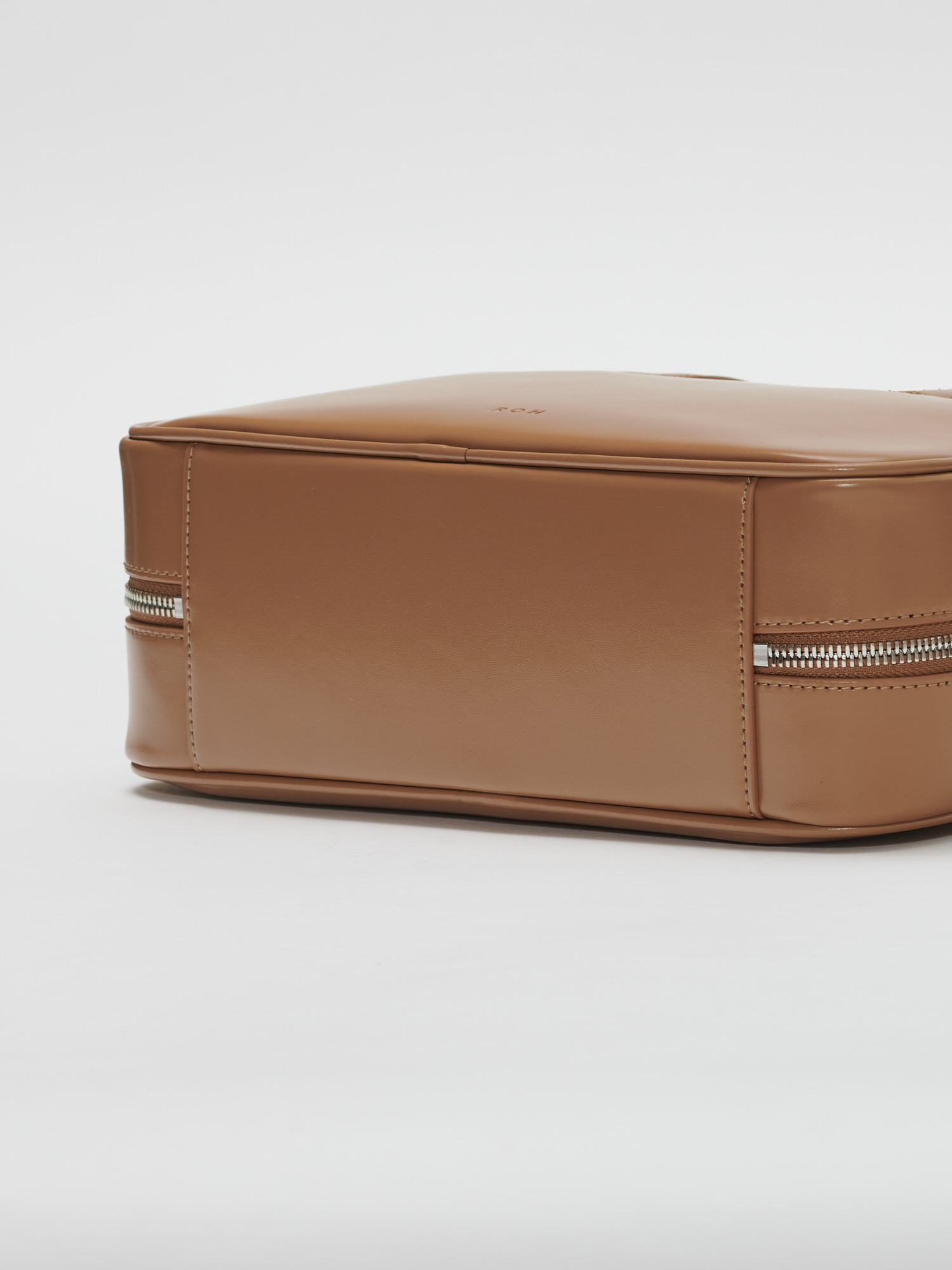 ★ROH SEOUL★ Large Tin square tote bag Glossy caramel RLL24 ROH SEOUL STORE - Large Tin square tote bag Glossy caramel