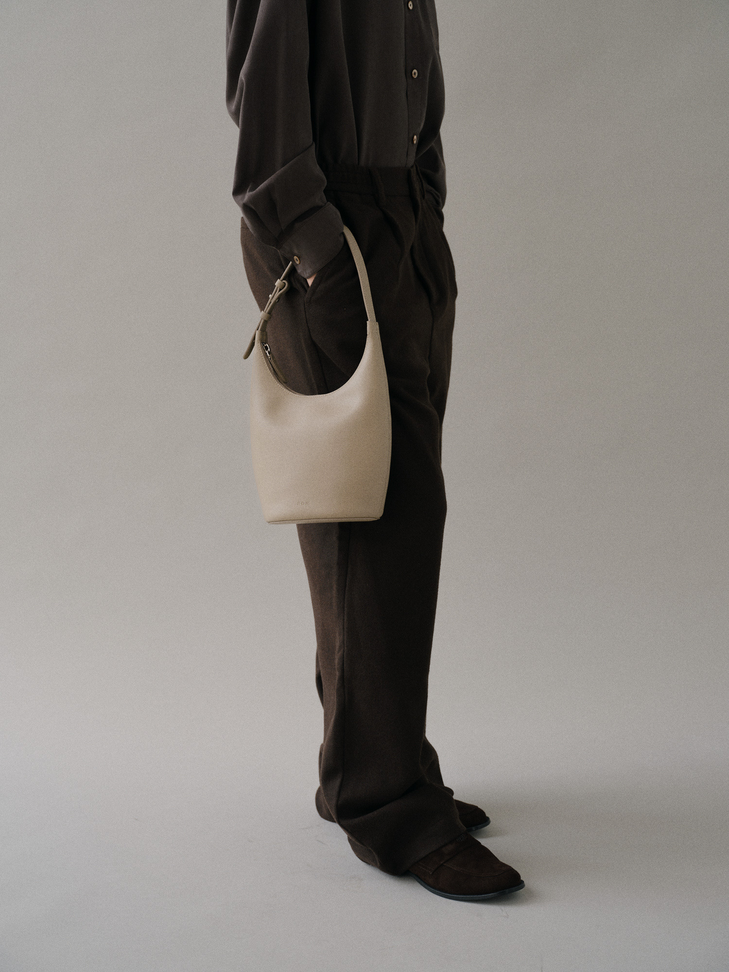 ROH SEOUL STORE - Mini Around hobo bag Taupe - ROH SEOUL
