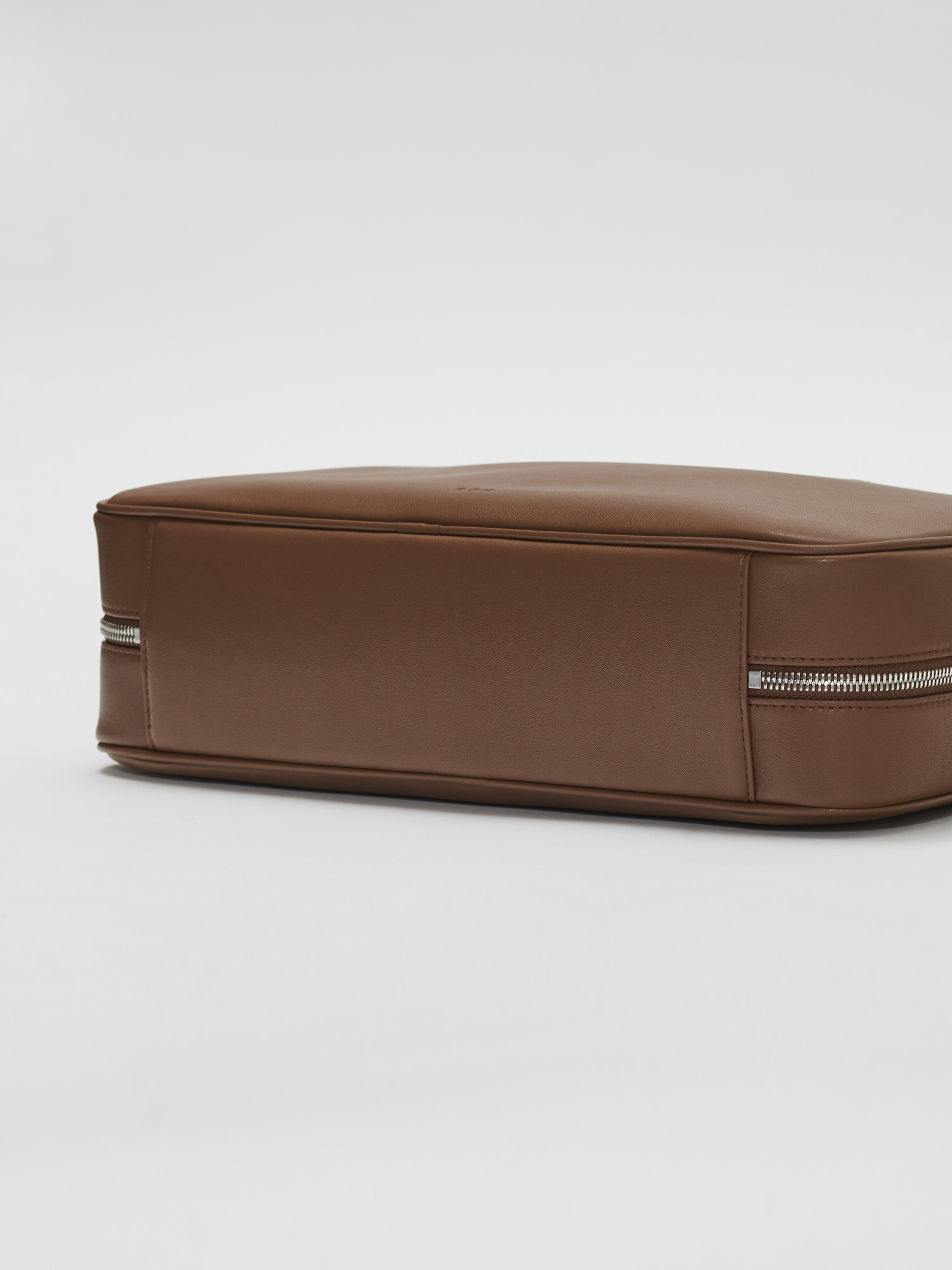 ★ROH SEOUL★ Square padding shoulder bag Bread brown m1037_ Designer fashion, Seoul-fully created | W Concept