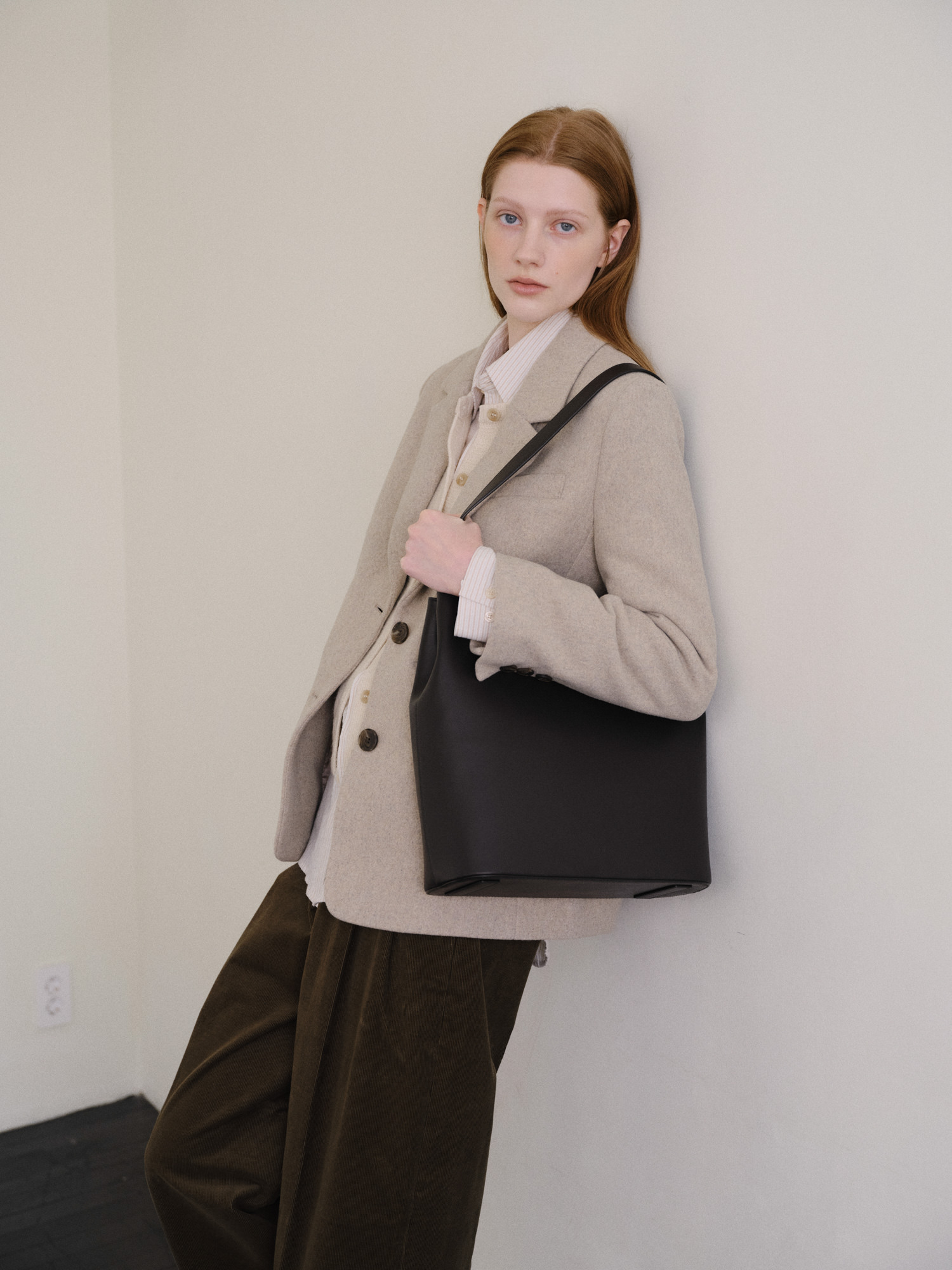 バッグ rohseoul LARGE ALINE SHOULDER BAG ROH SEOUL STORE - Large Aline shoulder bag Umber - ROH SEOUL