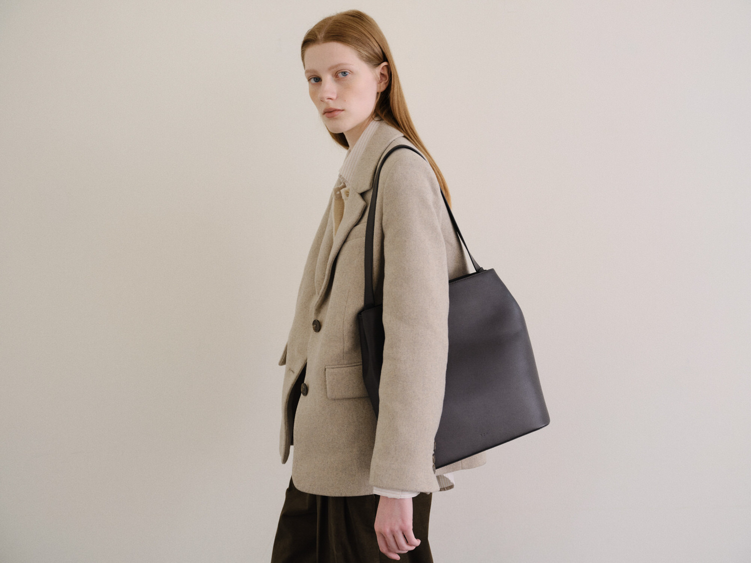 ROH SEOUL STORE - Large Aline shoulder bag Umber - ROH SEOUL