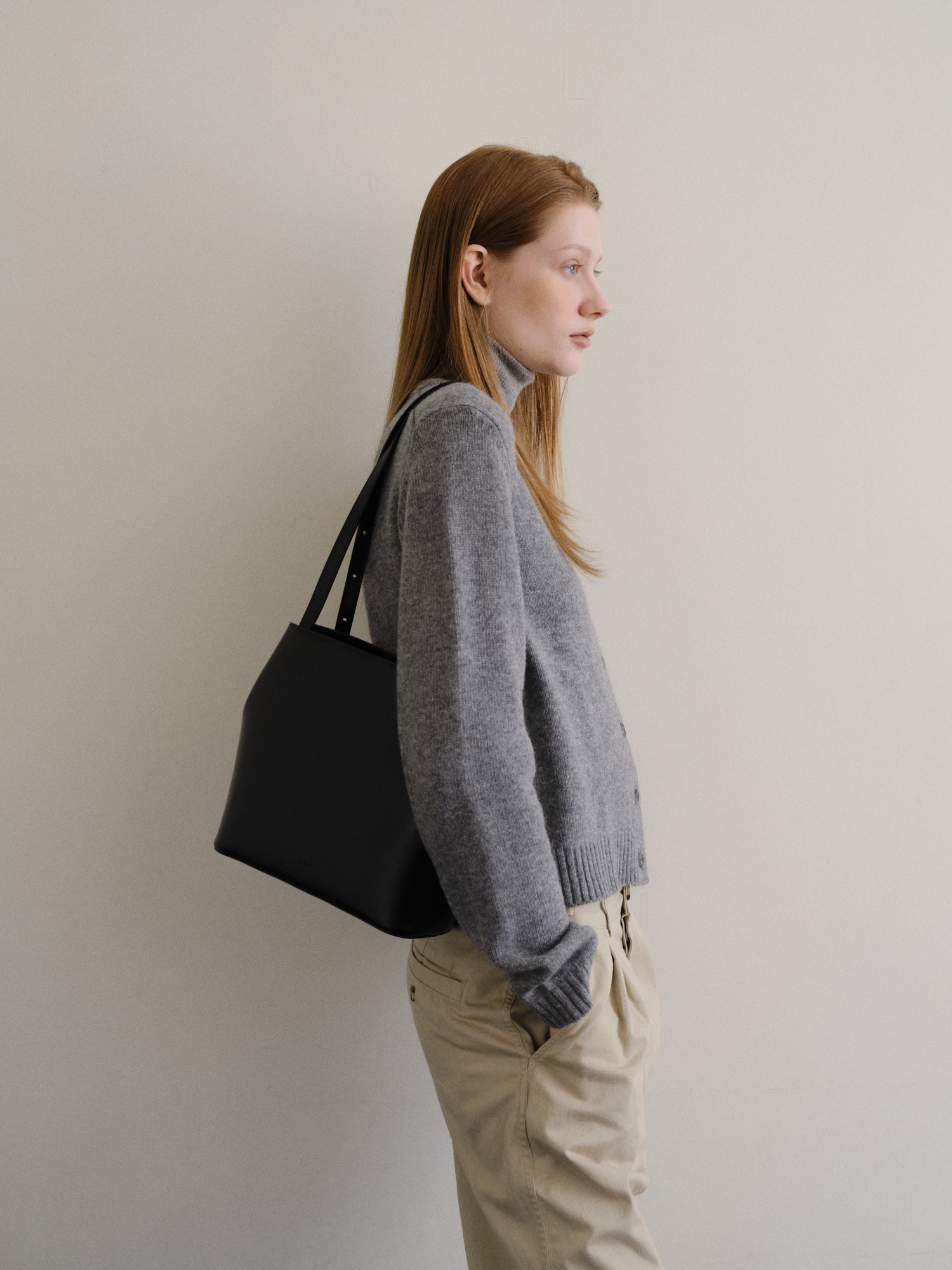 ROH SEOUL STORE - Medium Aline shoulder bag Wrinkled Black