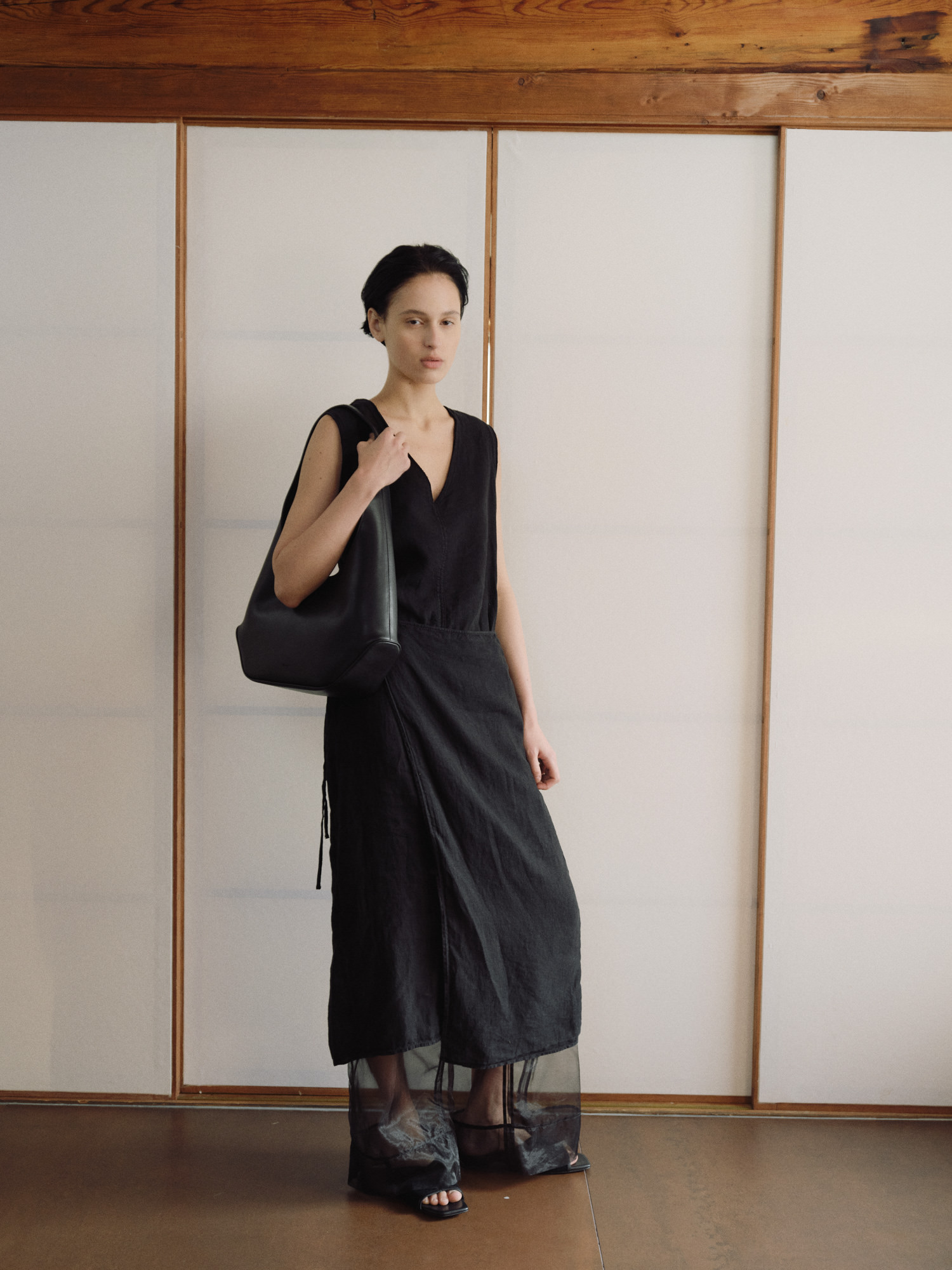 [ROH SEOUL] Arc hobo bag ☆送料込☆ ROH SEOUL STORE - Arc hobo bag Black - ROH SEOUL