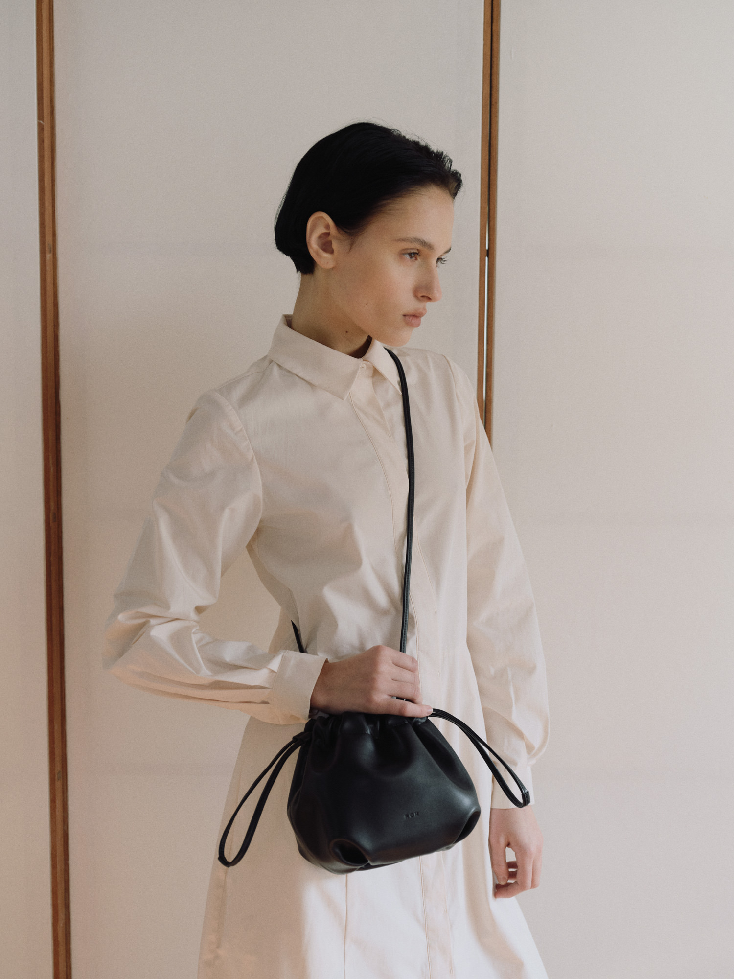 [ROH SEOUL] Goody bag ☆送料込☆ ROH SEOUL STORE - Goody bag Black - ROH SEOUL