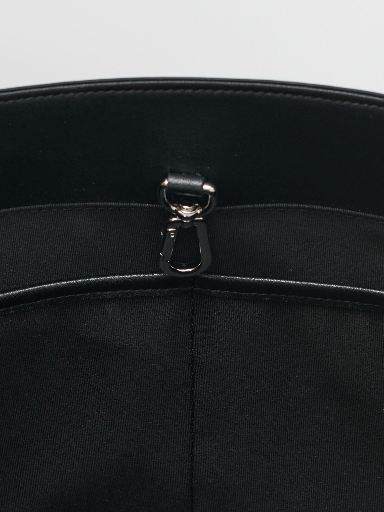 ROH SEOUL STORE - Large Poem bag Black - ROH SEOUL