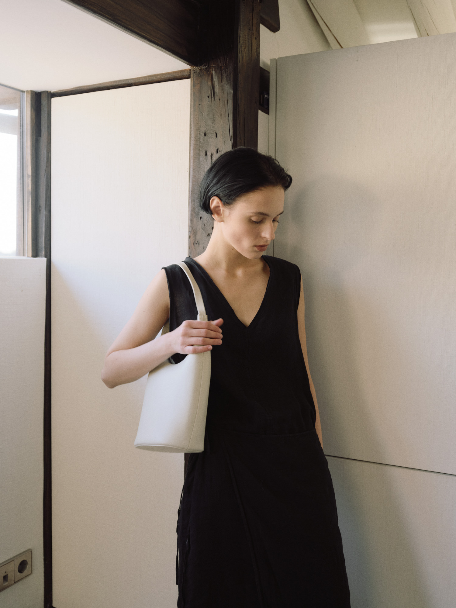 ★ROH SEOUL★ Medium Around hobo bag Ivory RLL24SC1SIV ROH SEOUL STORE - Medium Around hobo bag Ivory - ROH SEOUL
