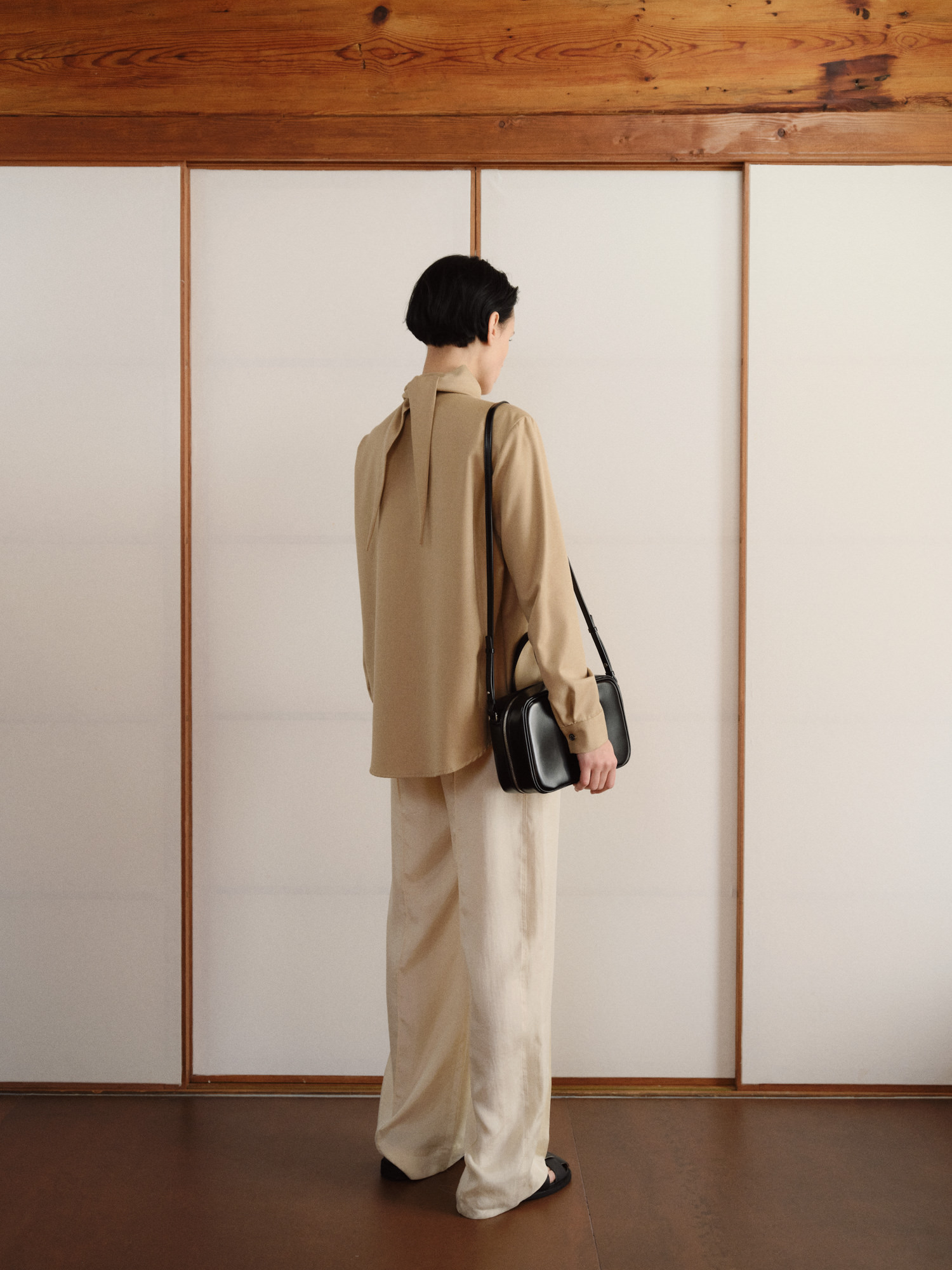 ROH SEOUL STORE - [4/14순차출고]Medium Tin square tote bag
