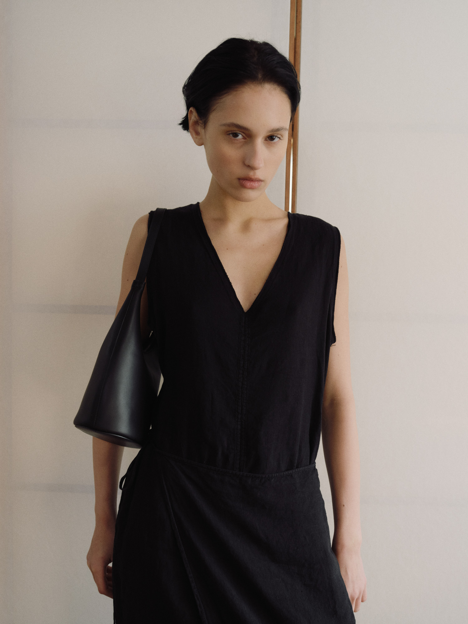 ROH SEOUL STORE - Mini Around hobo bag Black - ROH SEOUL