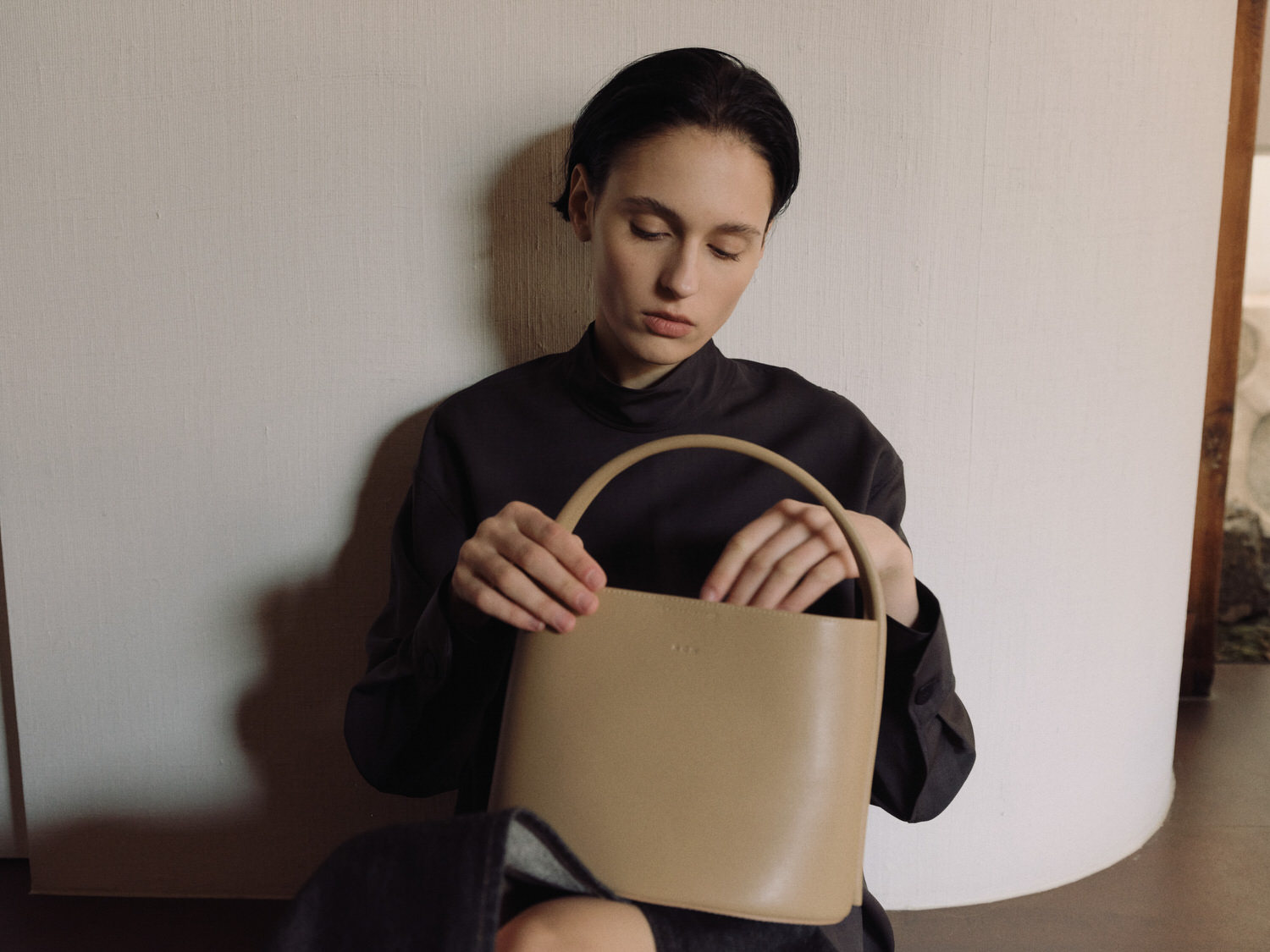 ROH SEOUL STORE - Mini Mug tote bag Burnt ochre - ROH SEOUL