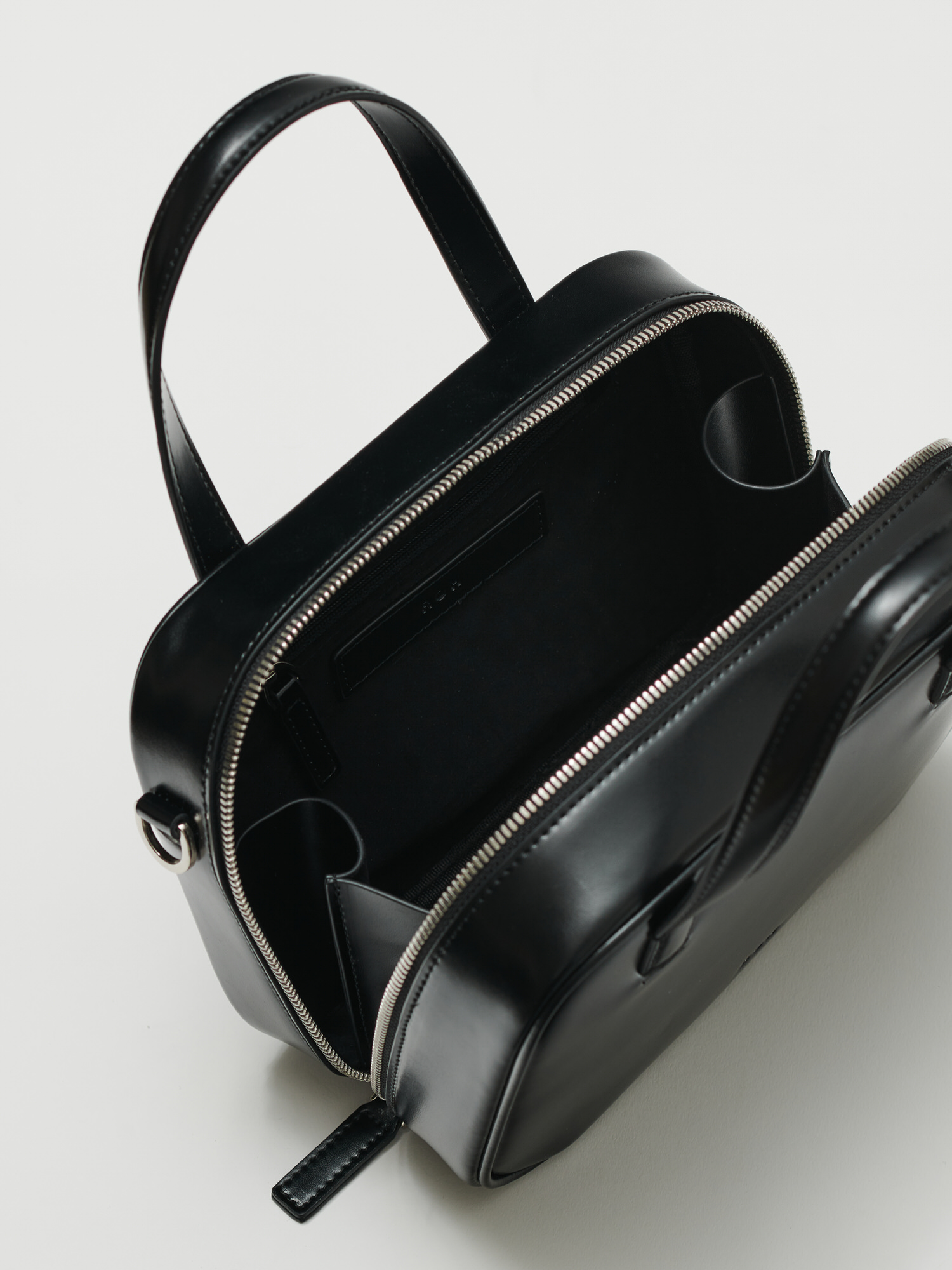 ROH SEOUL STORE - Mini Tin square tote bag Glossy black