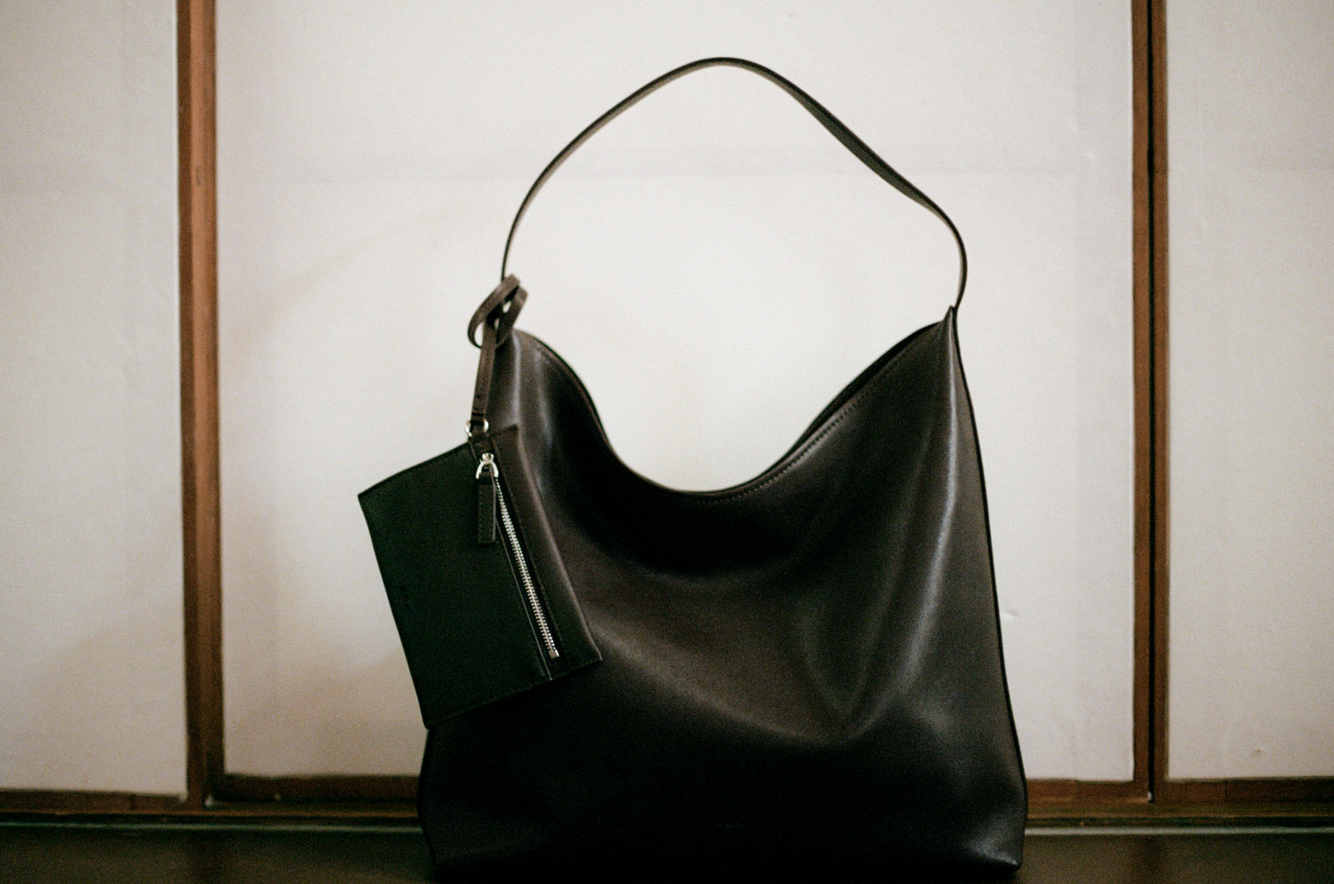 ★ROH SEOUL★ Medium Around hobo bag Nylon Black m1037_14518 ROH SEOUL STORE - Medium Around hobo bag Black - ROH SEOUL
