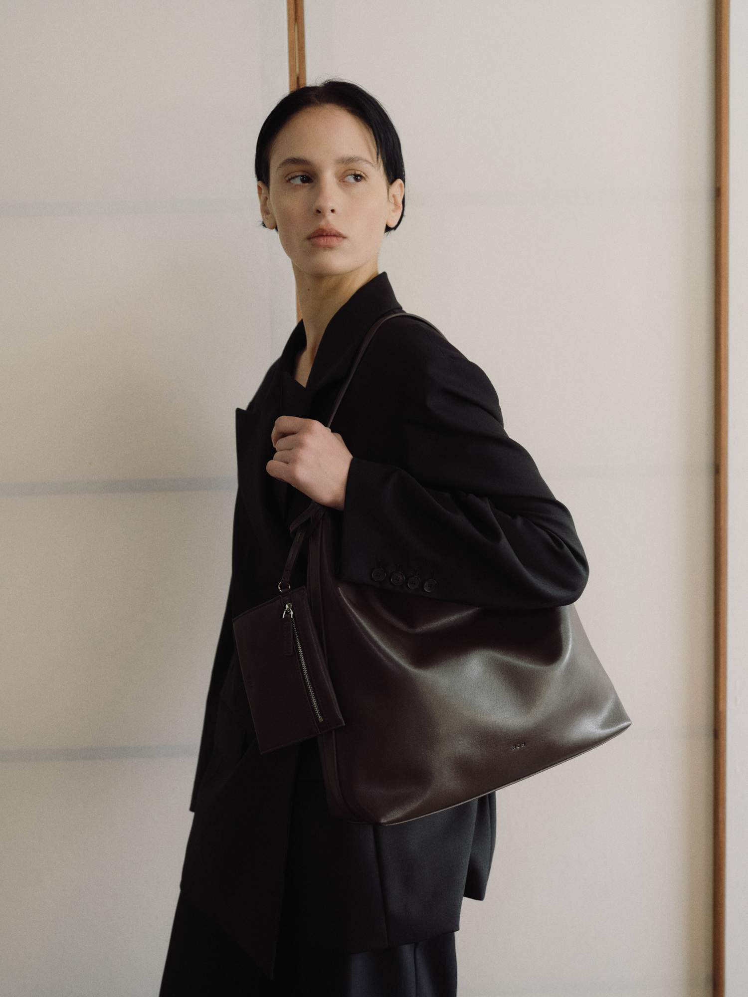 ROH SEOUL STORE - Pulpy hobo bag Umber - ROH SEOUL
