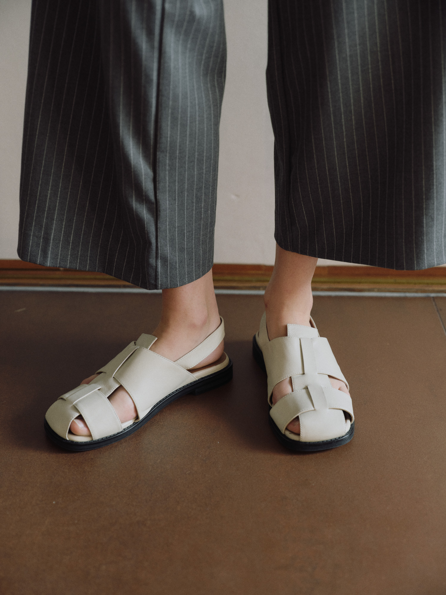 ★ROH SEOUL★ Fin sandals Ivory RSH23SB4DIV ROH SEOUL STORE - [7/25순차출고]Puzzle sandals Ivory - ROH SEOUL
