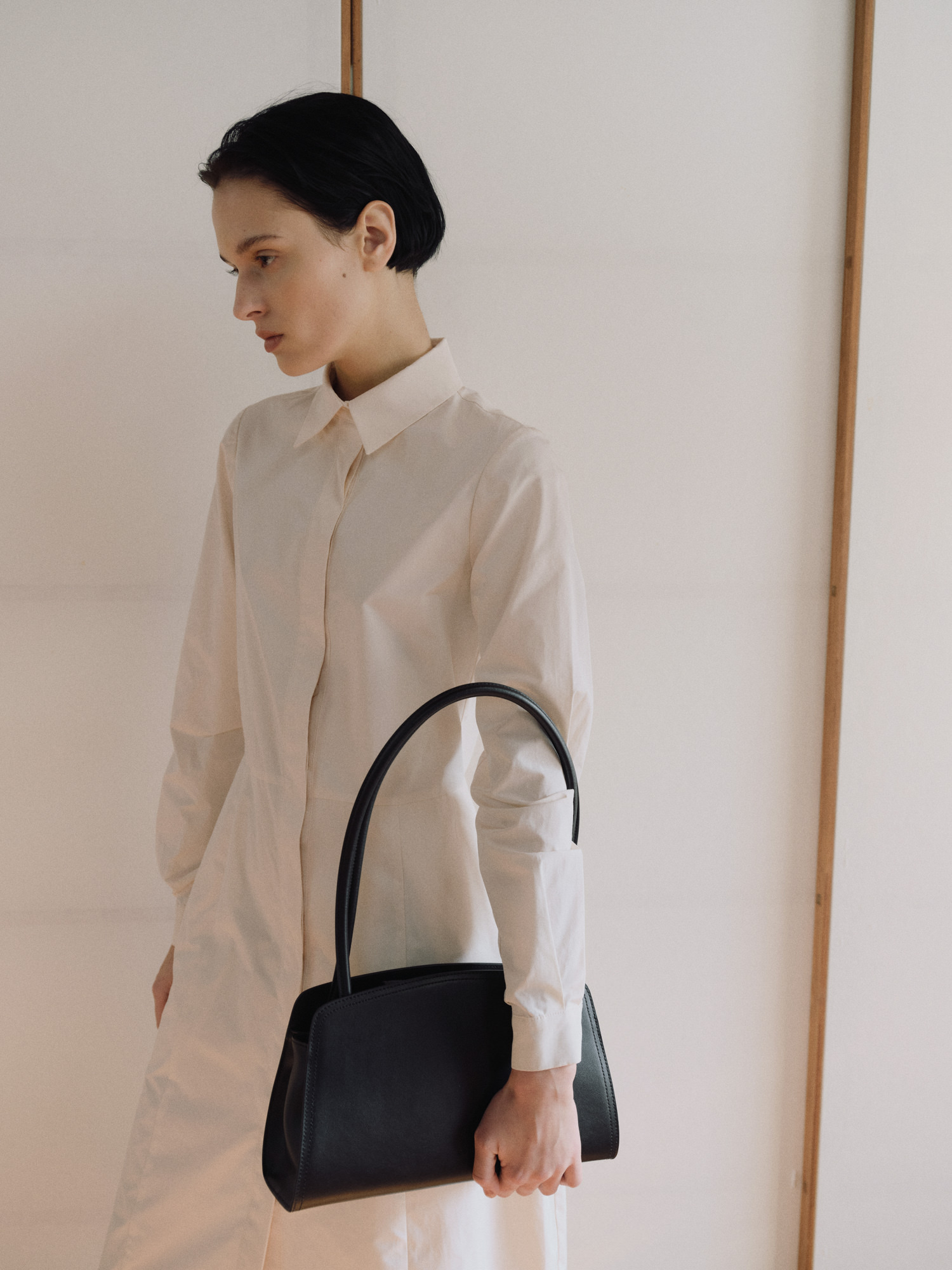 ROH SEOUL STORE - Taco shoulder bag Black - ROH SEOUL