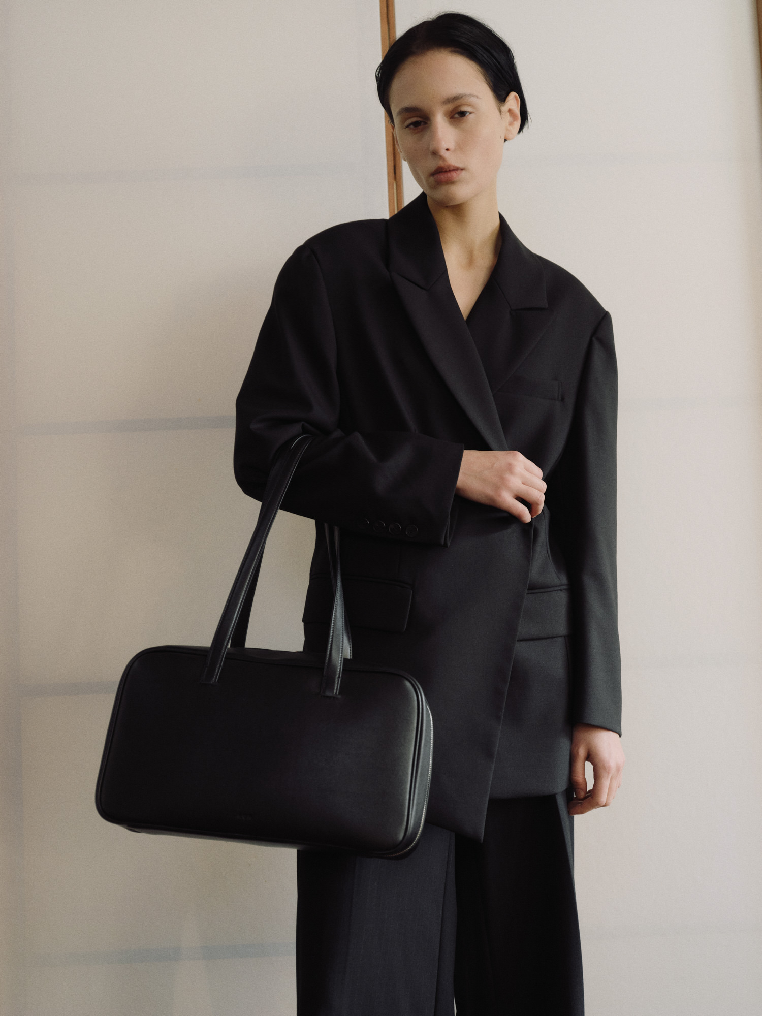★早期完売★ROH SEOU★Tin square shoulder bag★日本未入荷★ Tin square shoulder bag