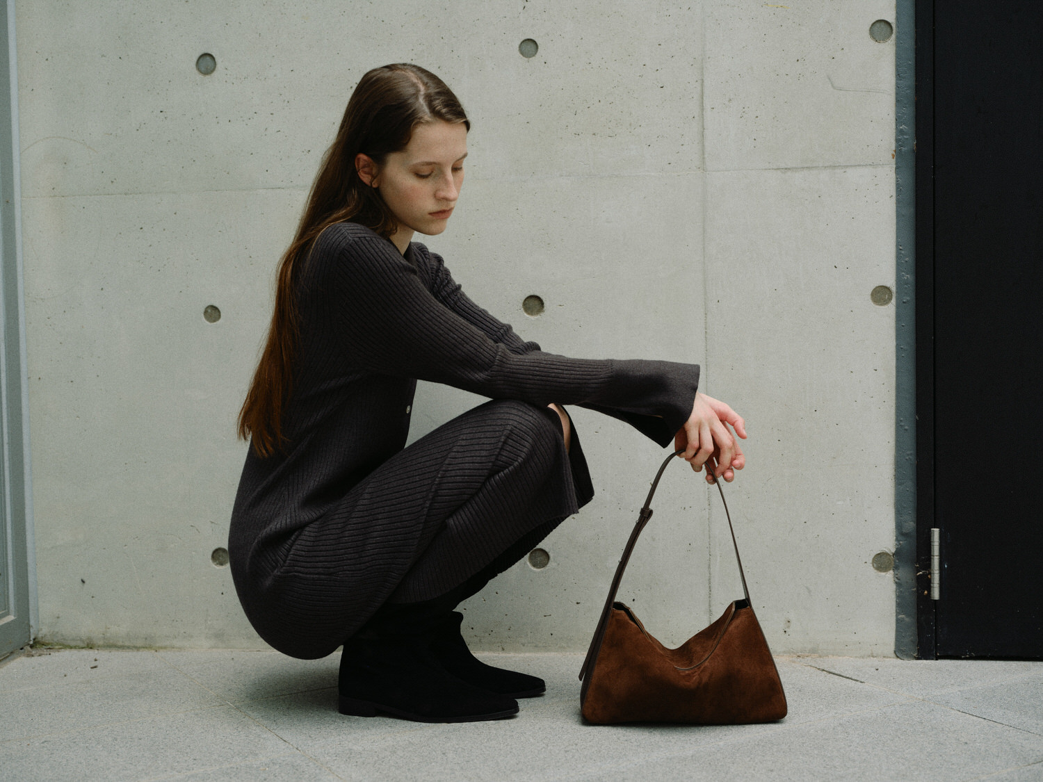 ROH SEOUL STORE - Dubu shoulder bag Suede Chestnut - ROH SEOUL 