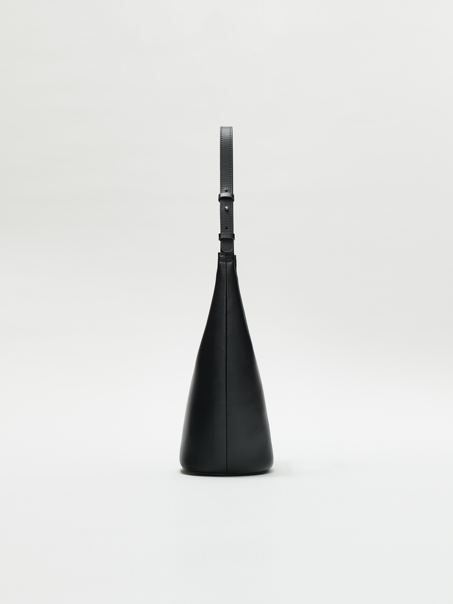 ROH SEOUL STORE - Medium Around hobo bag Black - ROH SEOUL