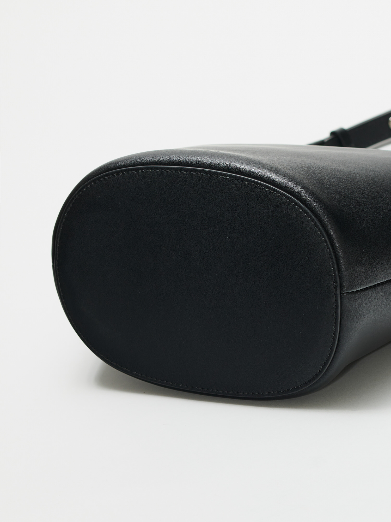 ROH SEOUL STORE - Medium Around hobo bag Black - ROH SEOUL