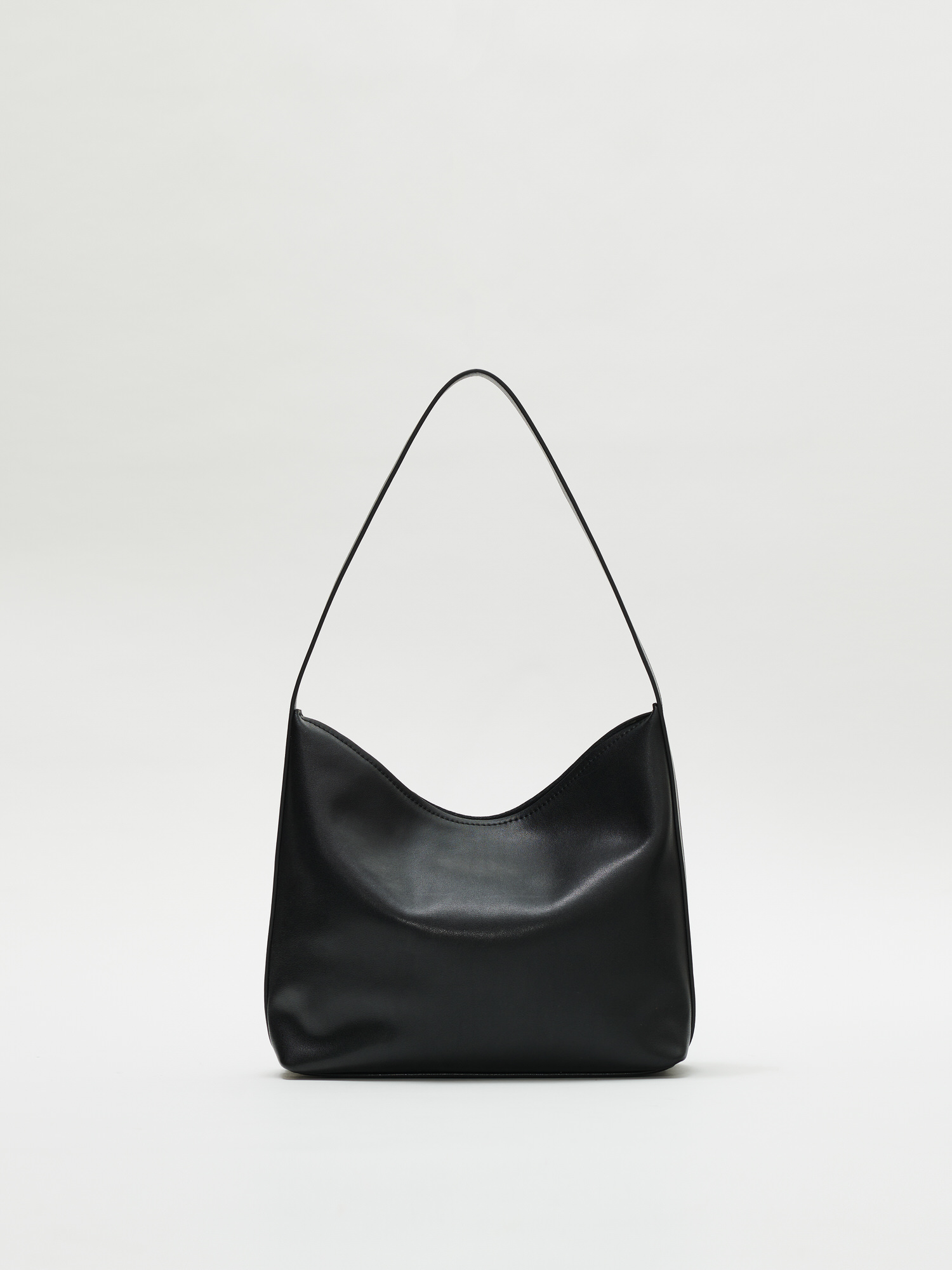 ROH SEOUL　Mini around hobo bag　ブラック Mini Around hobo bag