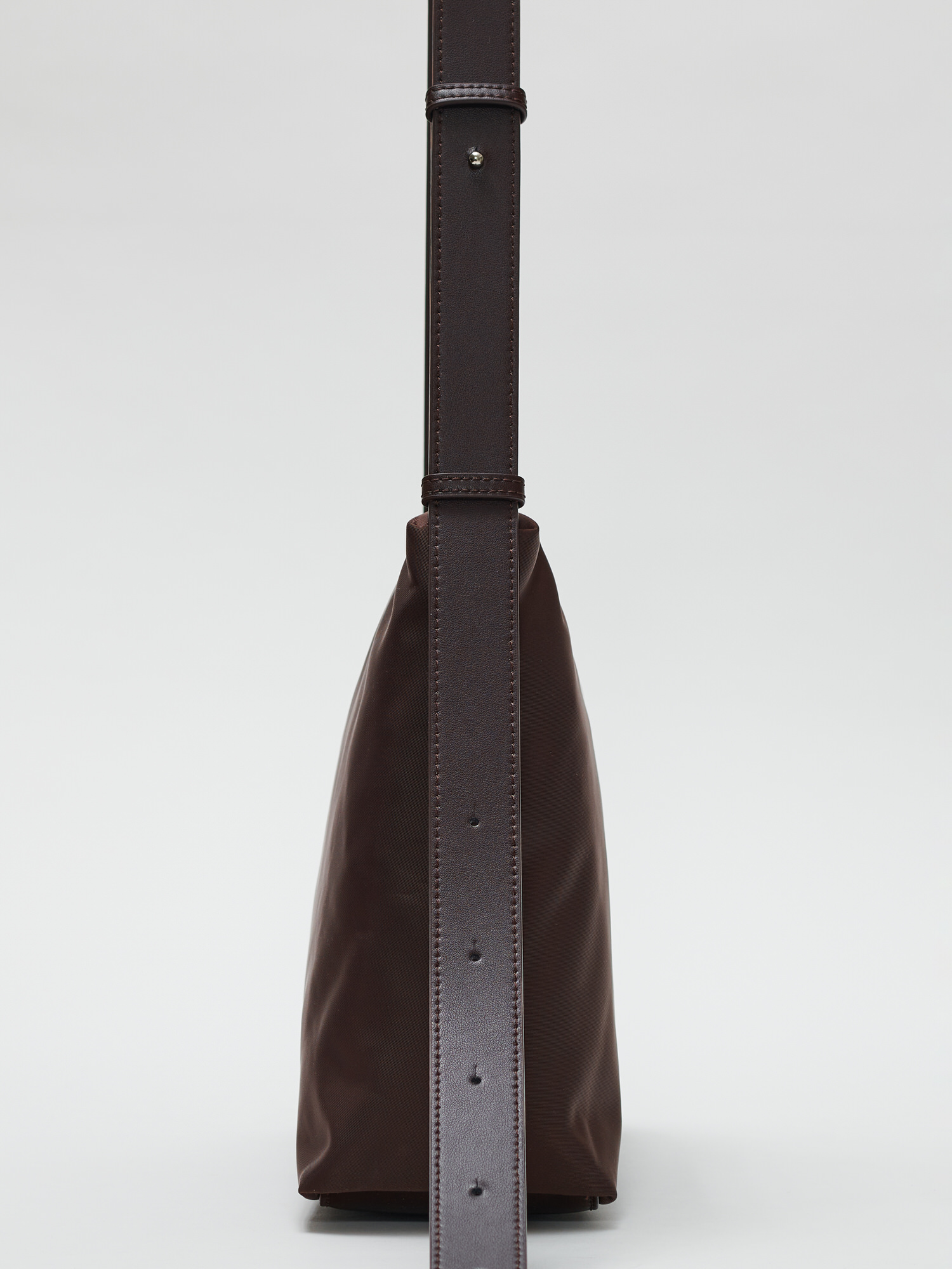 ● ROH SEOUL ● Rowie shoulder bag Nylon ROH SEOUL STORE - Rowie shoulder bag Nylon Umber - ROH SEOUL