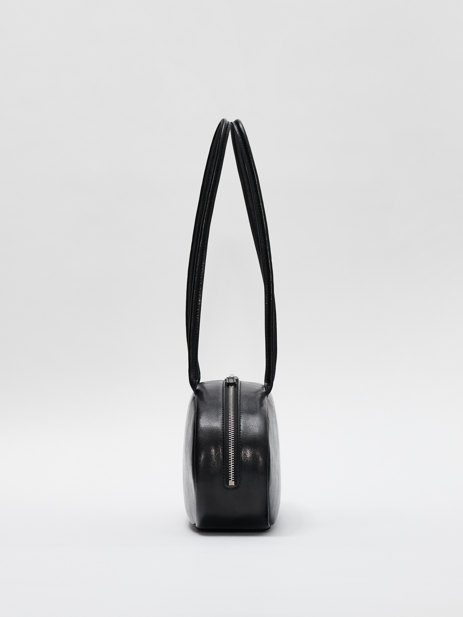 ★日本未入荷★ROH SEOUL★Pebble Medium Shoulder bag★大人気 ☆日本未入荷☆ROH SEOUL☆Pebble Medium Shoulder bag☆大人気