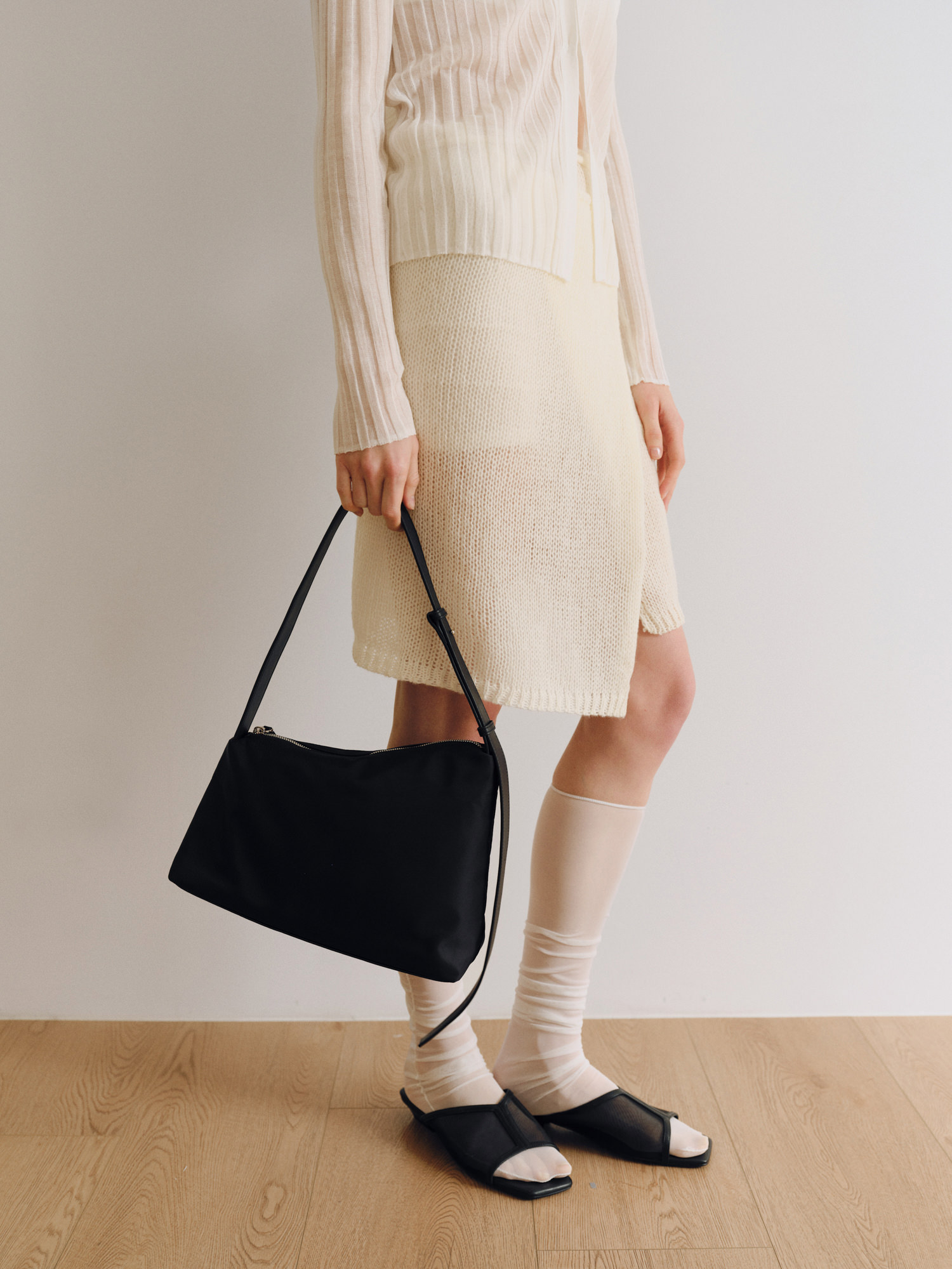 ★ROH SEOUL★ Rowie shoulder bag Nylon Neutral oat m1037_145 ROH SEOUL STORE - Rowie shoulder bag Nylon Ivory - ROH SEOUL