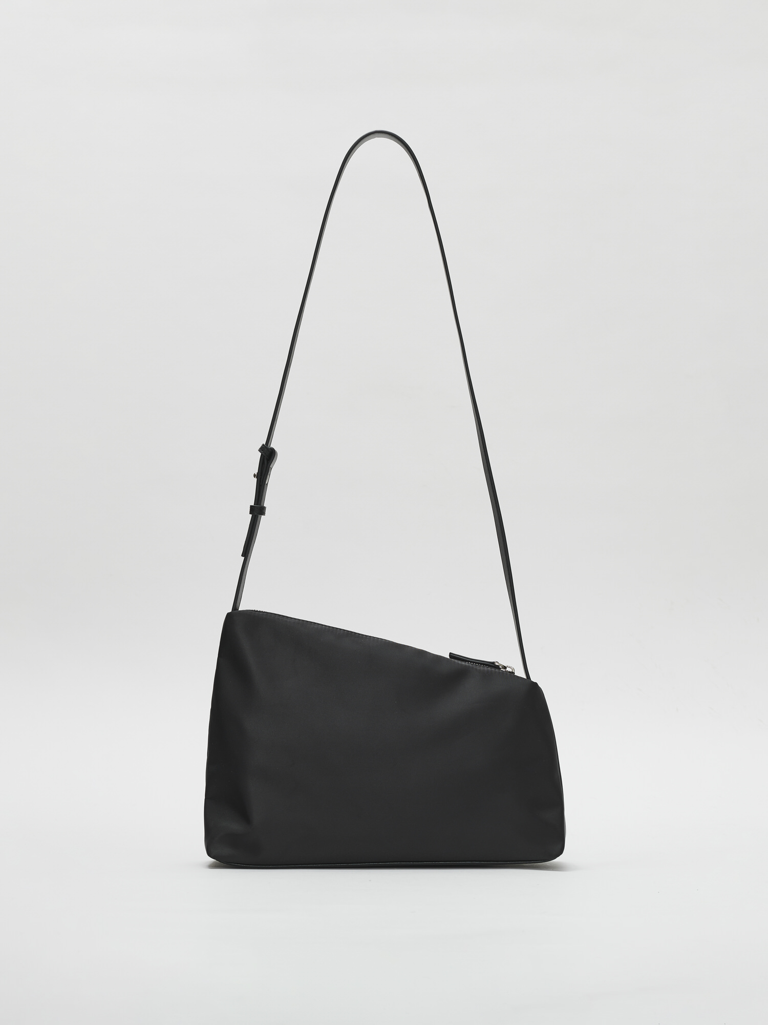 ROH SEOUL STORE - Rowie shoulder bag Nylon Black - ROH SEOUL