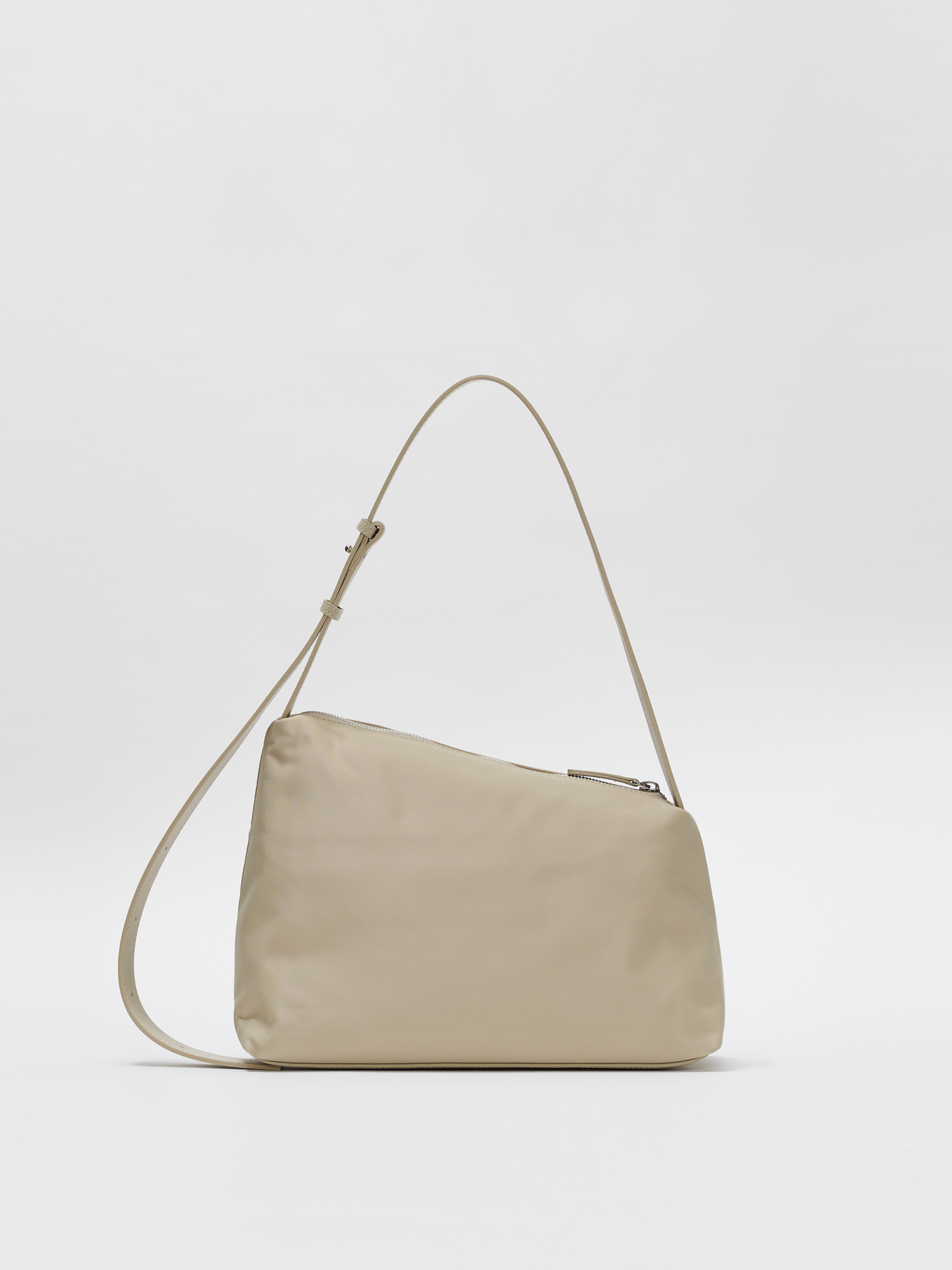 ROH SEOUL STORE Rowie shoulder bag Nylon Neutral oat ROH SEOUL