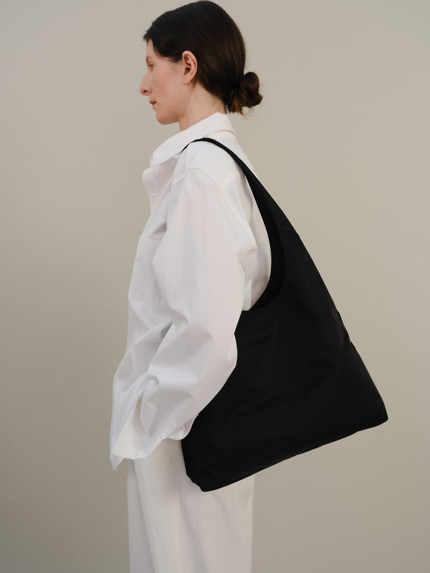 ROH SEOUL STORE - Annie hobo bag Nylon Black - ROH SEOUL
