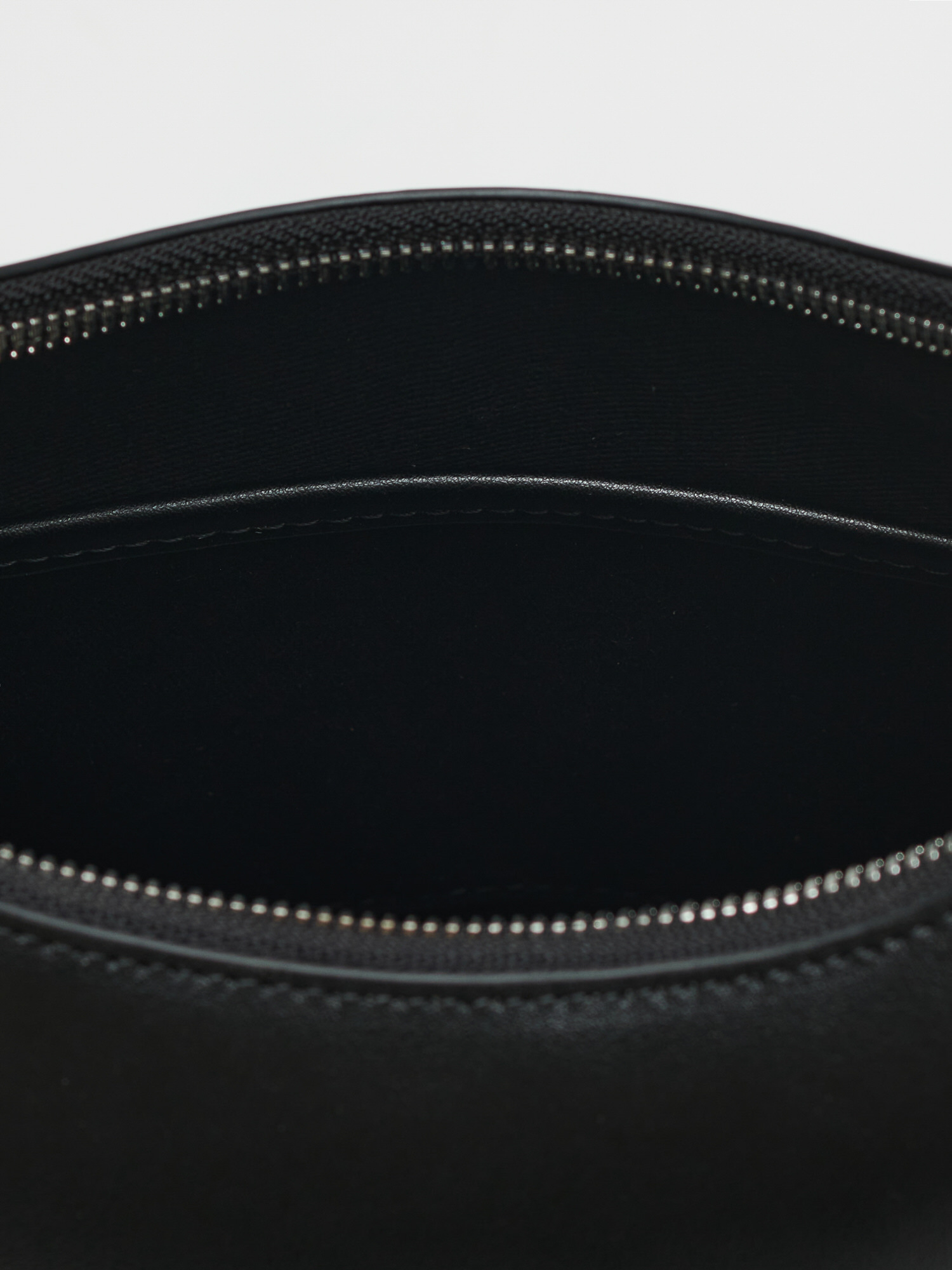ROH SEOUL STORE - Medium Around hobo bag Black - ROH SEOUL