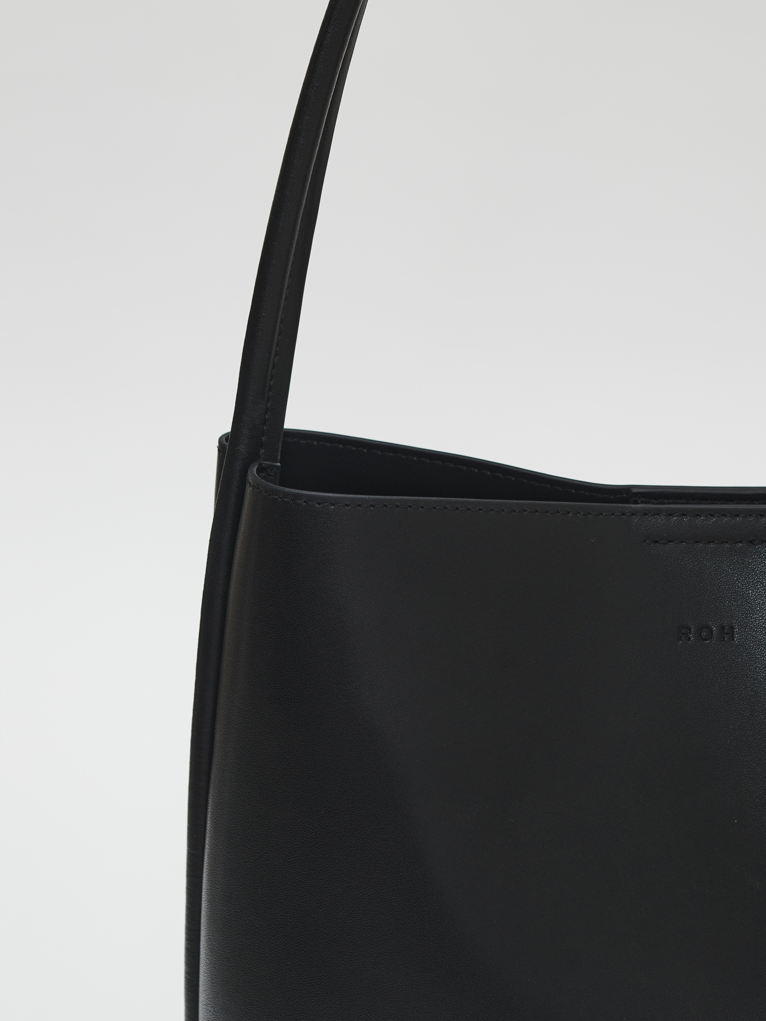 新品 在庫有 ROH SEOUL MEDIUM MUG SHOULDER BAG ブラウン 【公式通販】