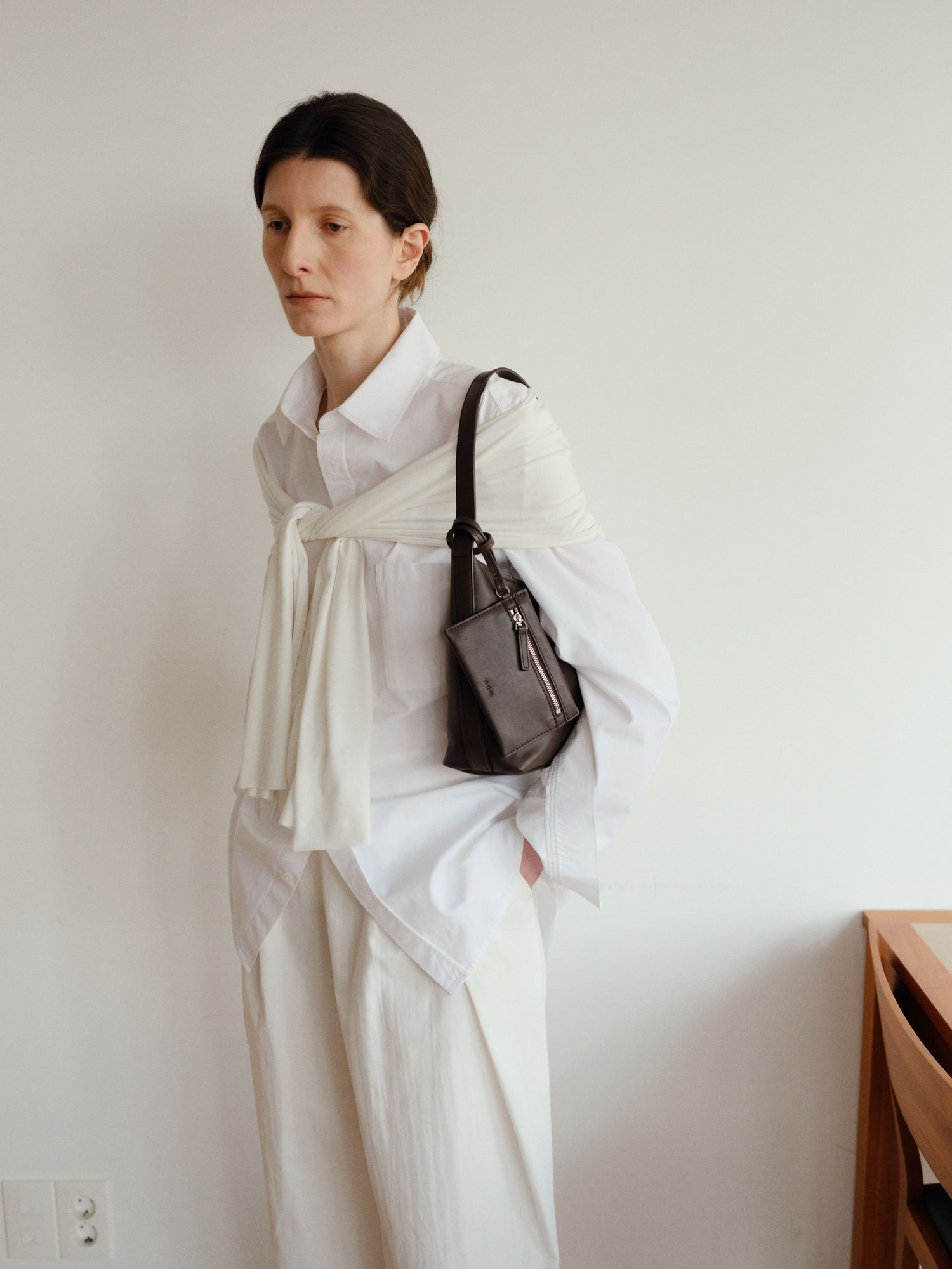 ROH SEOUL STORE - Mini pulpy hobo bag Umber - ROH SEOUL