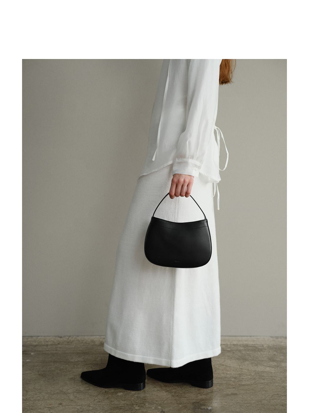 로서울(ROH SEOUL) Curly tote bag Black - 사이즈 & 후기 | 무신사